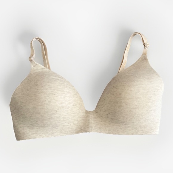 PINK Victoria's Secret Other - Victoria's Secret PINK Bra 32C Wear Everywhere Wireless Cream Lightly Padded EUC